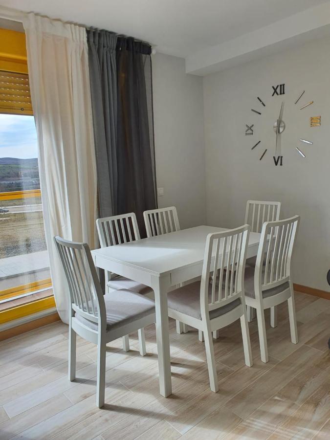 Apartamento Nuevo, Accesible Y Con Piscina !!! 살라망카 외부 사진